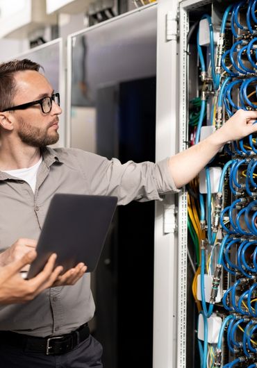 Diplôme d’ingénieur spécialité Informatique et Réseaux (IR) - Contrat de professionnalisation